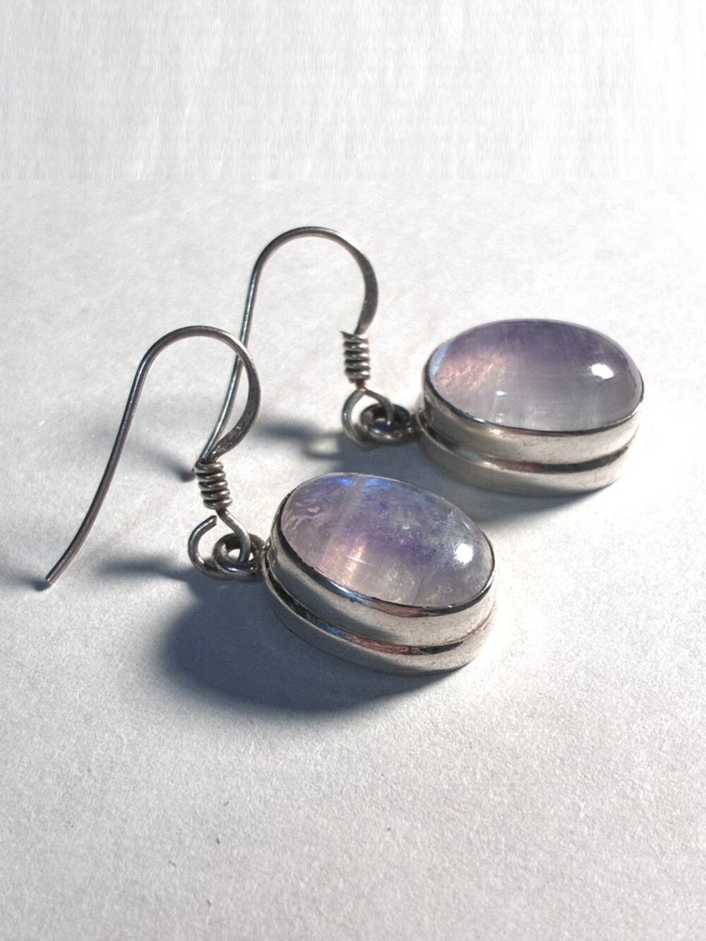 Vintage Sterling Silver Cabochon Purple Oval Drop Earring - Picture 6 of 7